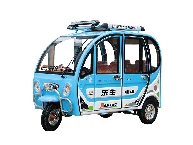 樂動四座(升降玻璃)-四輪電動車